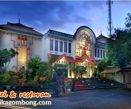 Grafika Hotel Dan Resto Gombong  Екстериор снимка